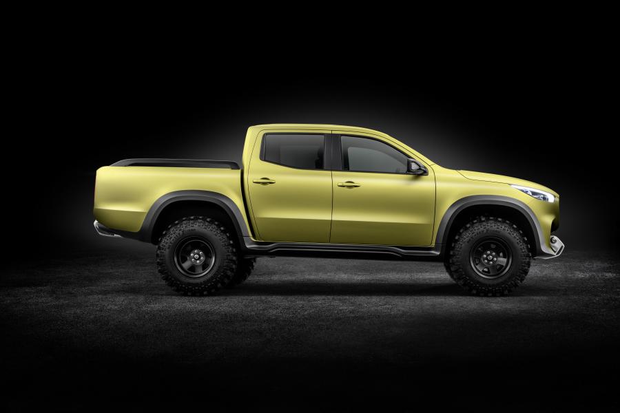  Mercedes-Benz Concept X-Class Powerful Adventurer (Br.470) 2016 года  (фото 3 из 12)